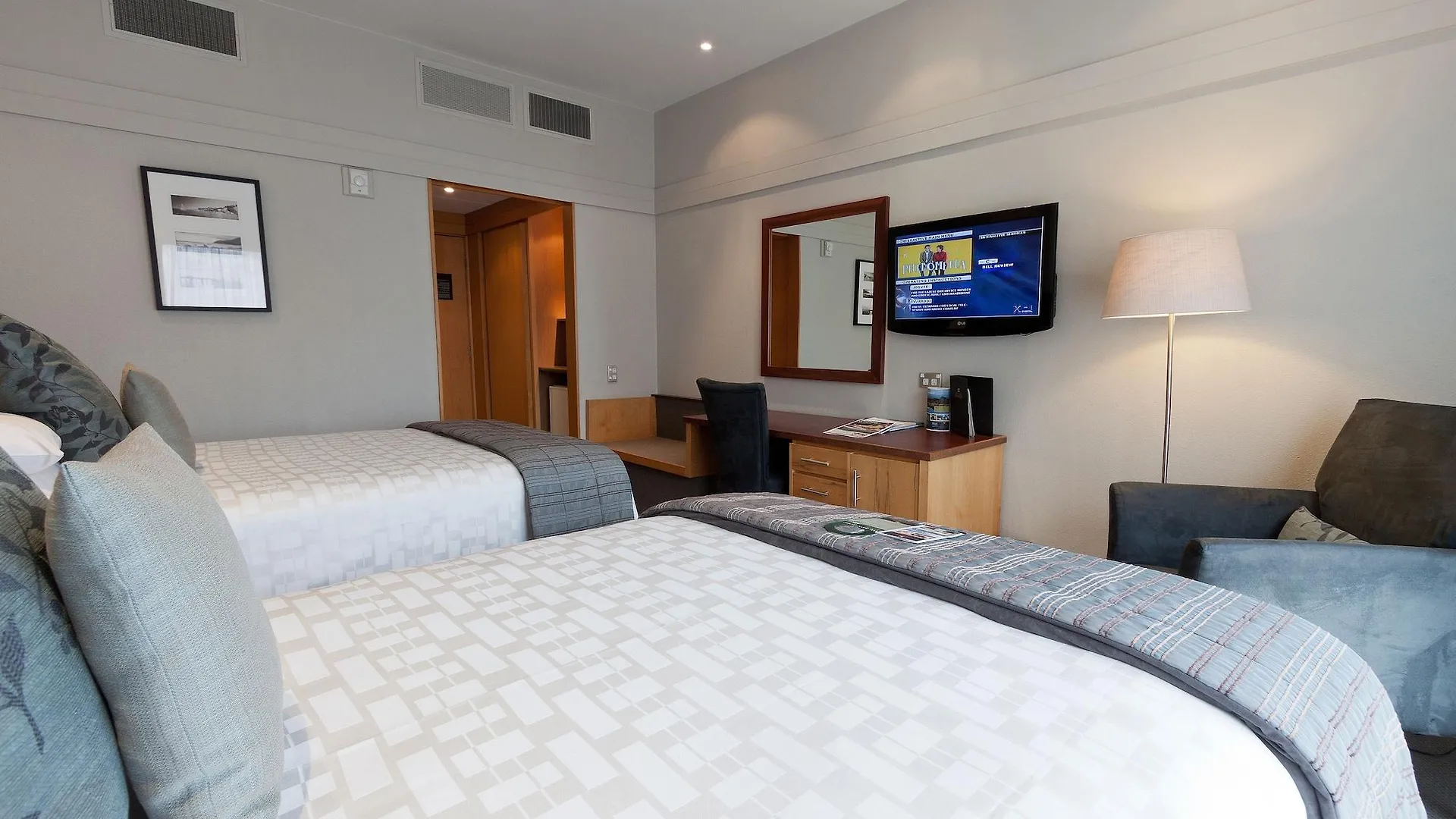 James Cook Hotel Grand Chancellor Wellington 4*,