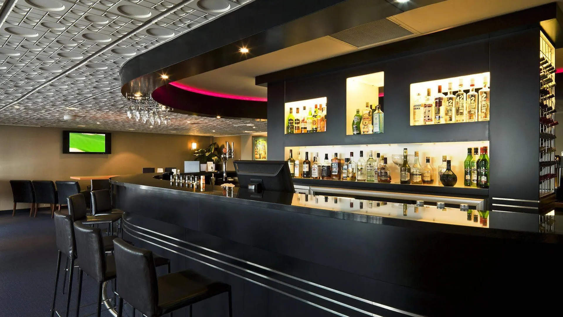 ****  James Cook Hotel Grand Chancellor Wellington New Zealand